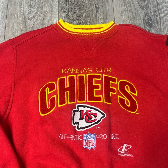 Vintage 2000s Kansas City Chiefs Crewneck - Picture 9 of 12